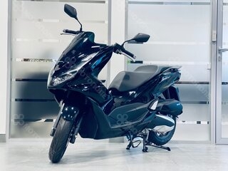 PCX 160